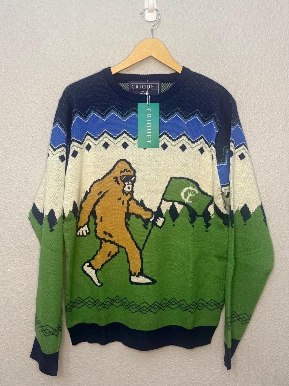 NWT |  Criquet | Bigfoot/Sasquatch Golf Christmas Sweater